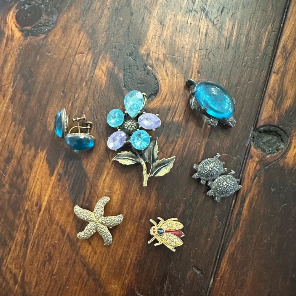Vintage jewelry lot!